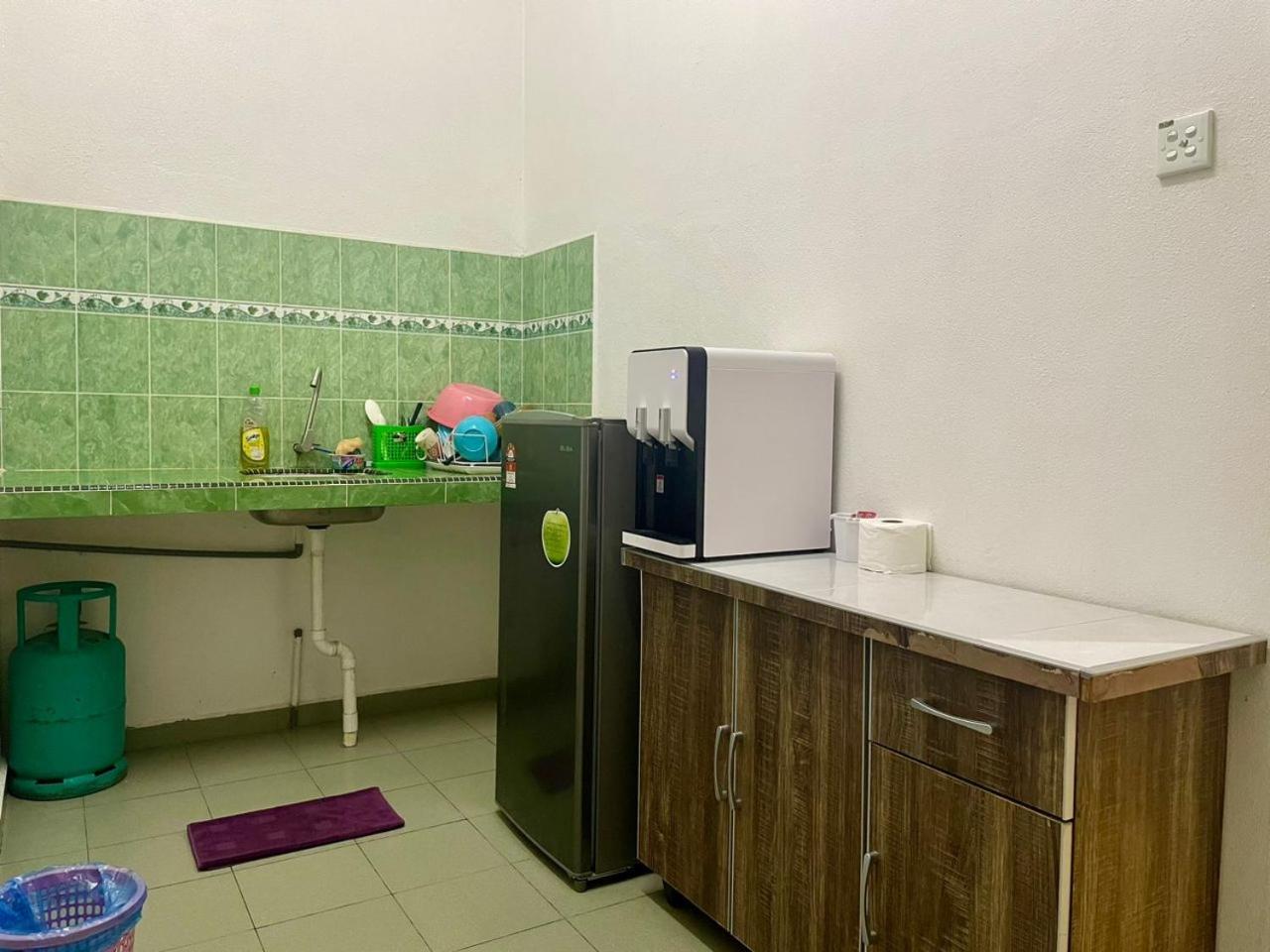 Dz Residence Tunjong コタバル エクステリア 写真
